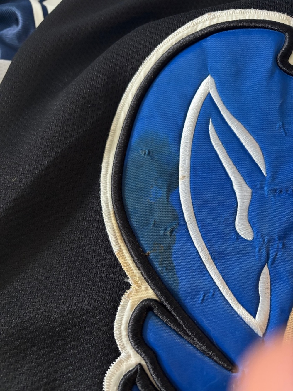Colosseum Black and Royal Blue Duke Devil Hockey Jersey - Picture 5 of 6